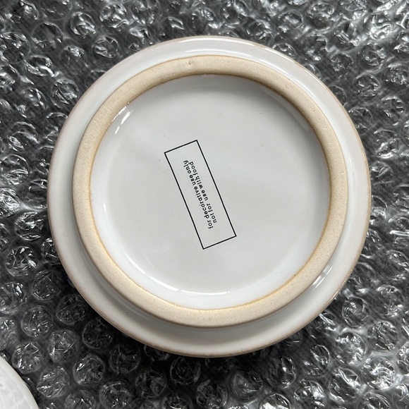 NWT Round Stackable Containers - Picture 6 of 6